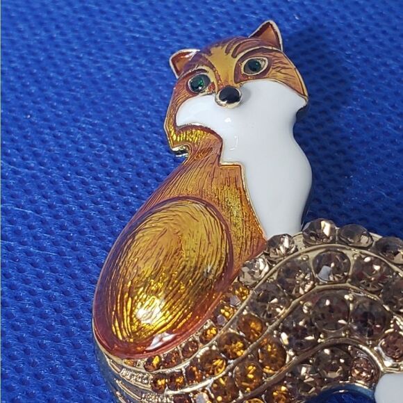 FOX Enameled Rhinestone Embellished Brooch Pin Pendant - Picture 2 of 7